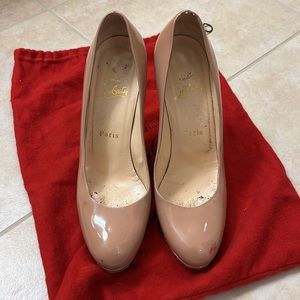 Classic Louboutin Patent Leather Nude Heels size 37 1/2